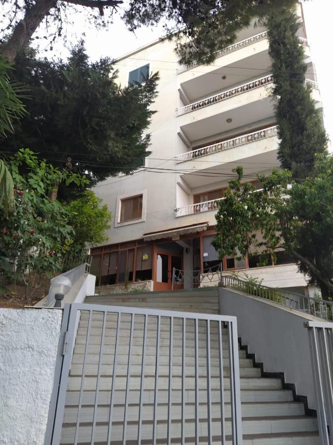 Jozi Kaiser Apartment 1 ดูร์เรส ภายนอก รูปภาพ